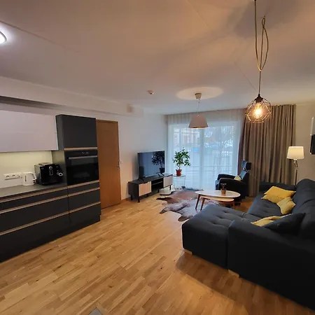 Aptartment At Newer Building Apartament *