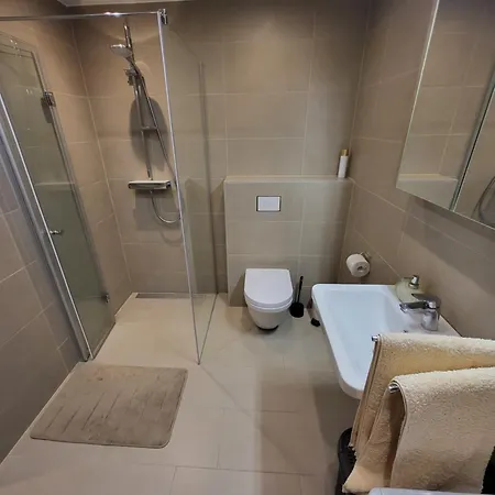 شقة Aptartment At Newer Building